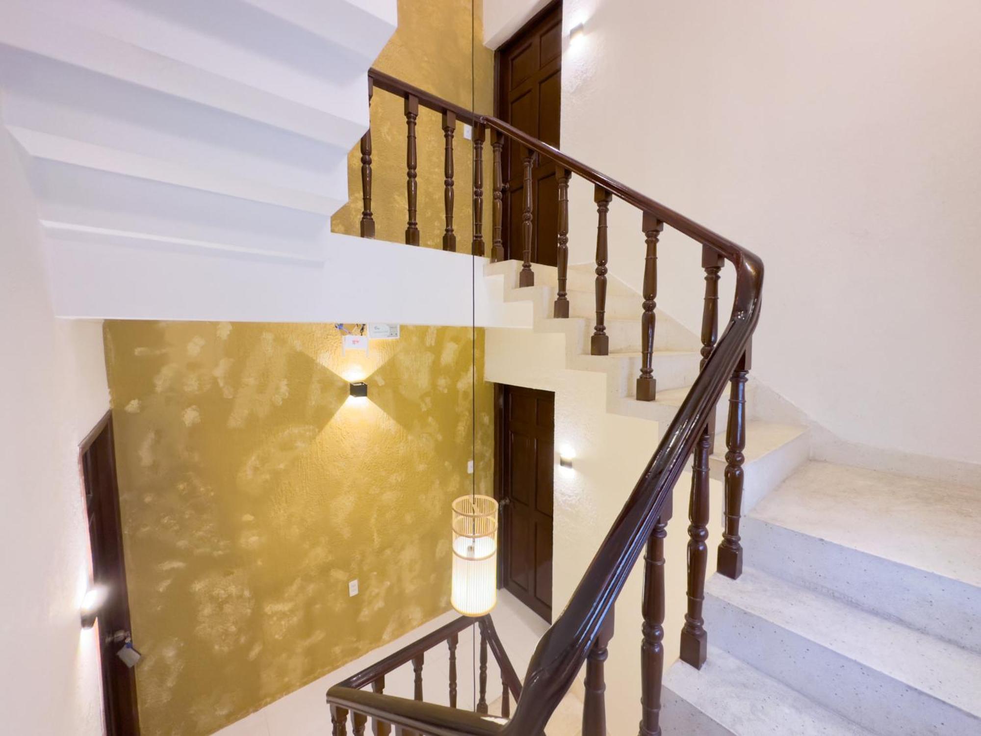Khách sạn Airie Living