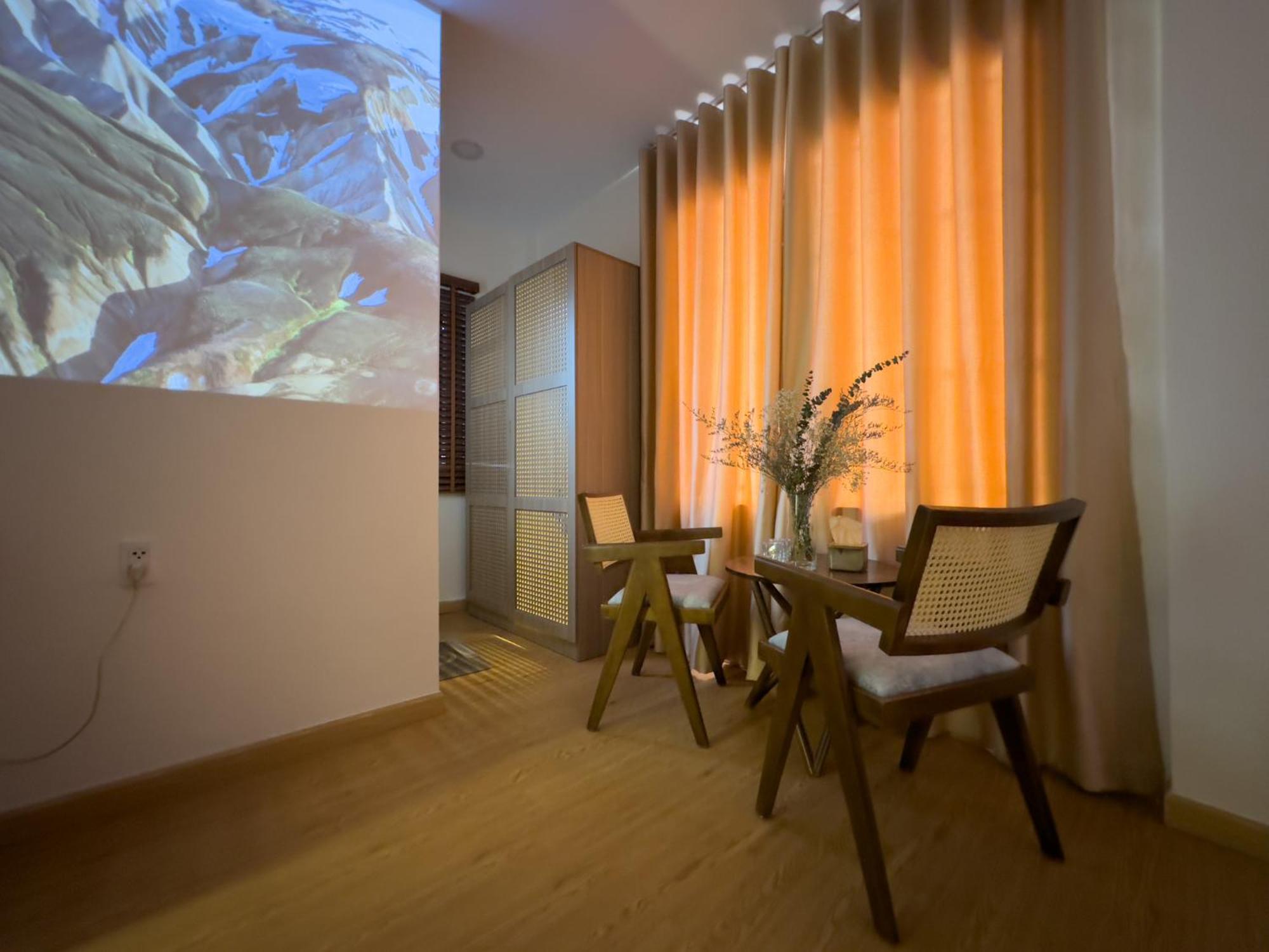 Khách sạn Airie Living 3*