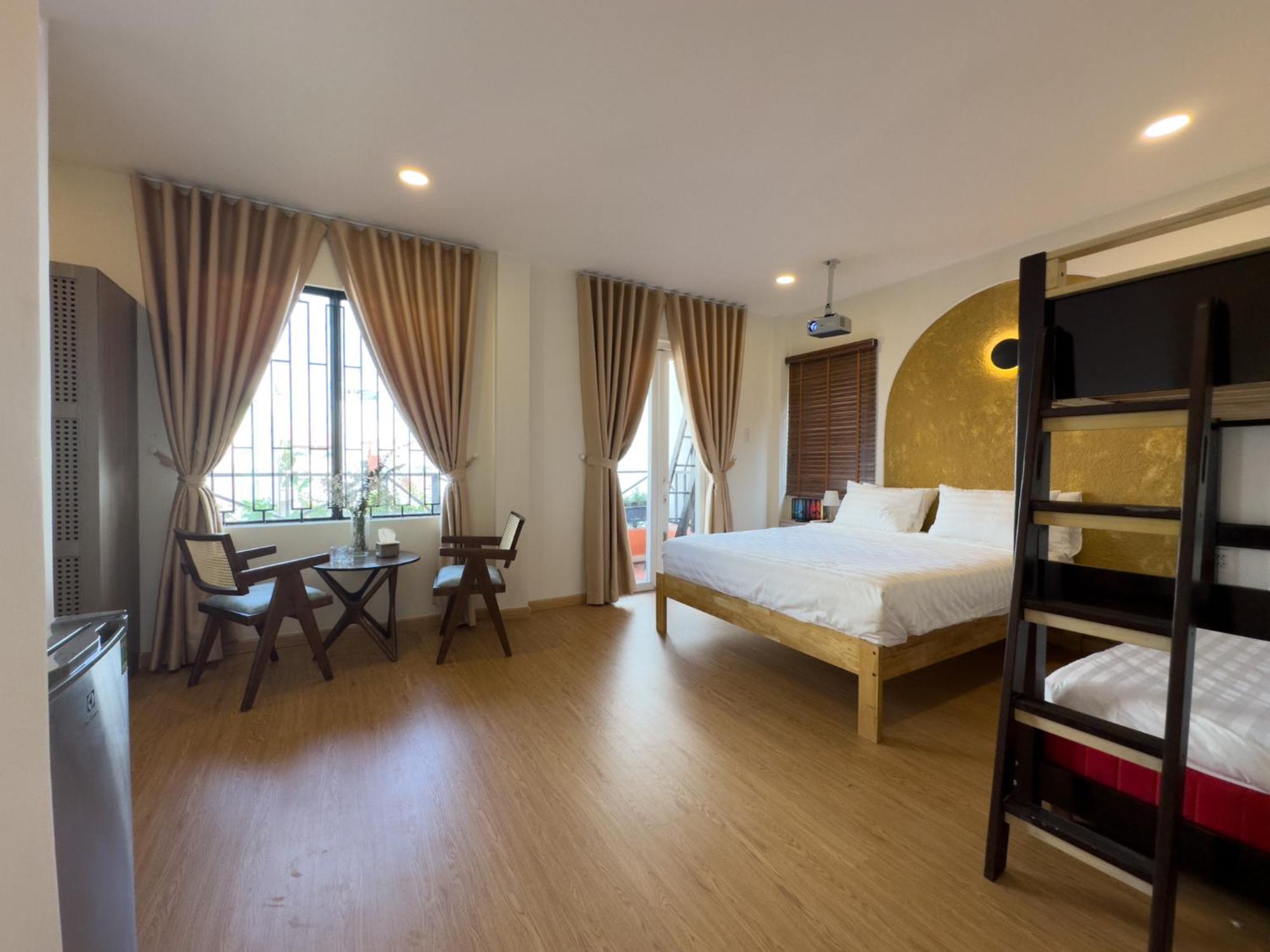 Khách sạn Airie Living 3*